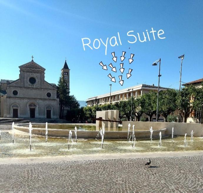 Royal Apartment *